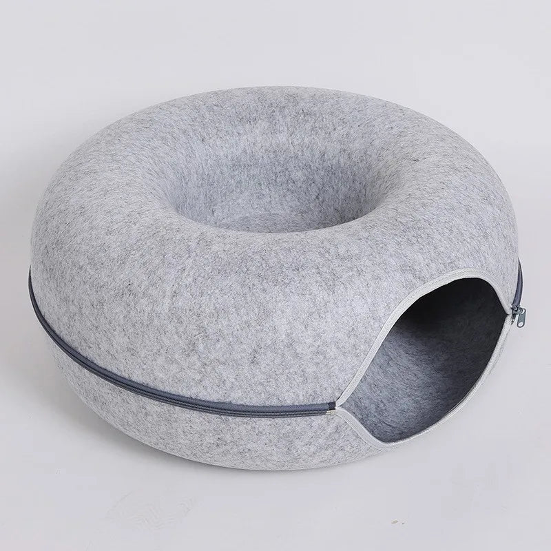 Cozy Donut Cat Bed with Interactive Tunnel - Versatile Felt Indoor Playhouse for Cats and Kittens