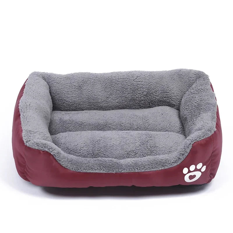 Luxurious Large Soft and Warm Pet Beds with Waterproof Base for Dogs and Cats - Available in Sizes S to 3XL